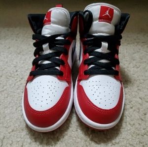 Air Jordan 1 Mid